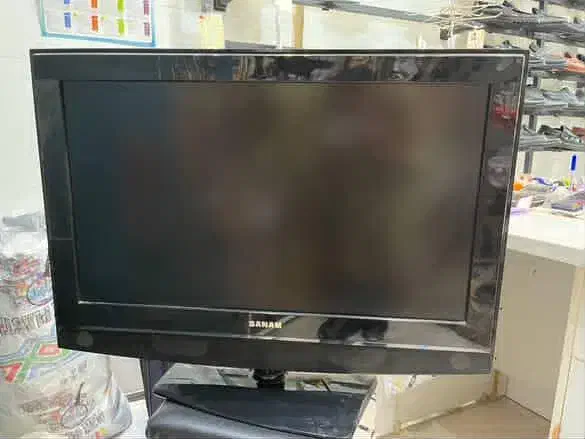 تلویزیون ۳۲ سنم سالمو کم کار|تلویزیون و پروژکتور|گنبد کاووس, |دیوار