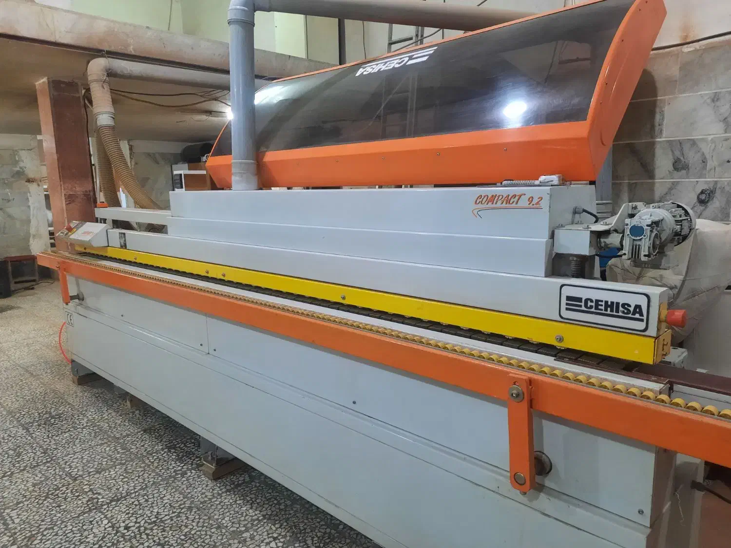 لبه چسبان اسپانیایی چیسا|ماشین‌آلات صنعتی|کرج, حصارک پایین|دیوار