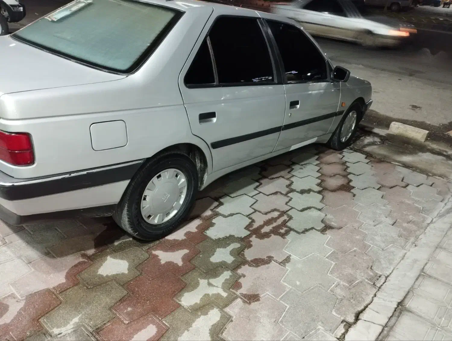 ماشین|خودرو سواری و وانت|عباس‌آباد, |دیوار