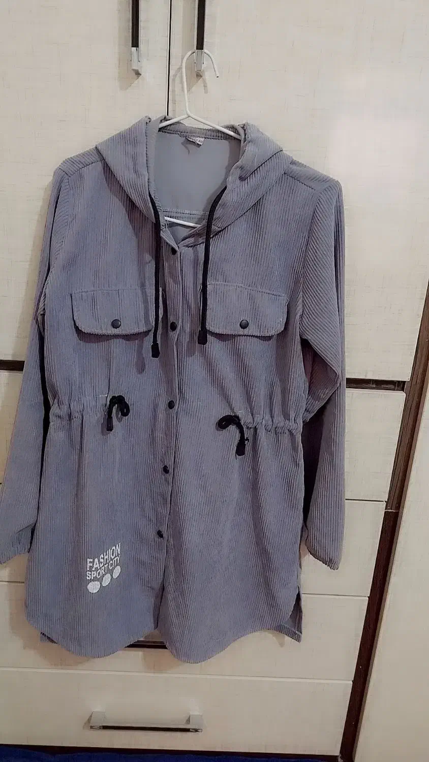 مانتو میل کبریتی نو و بدون پو زدگی و پارگی|لباس|خرم‌آباد, |دیوار