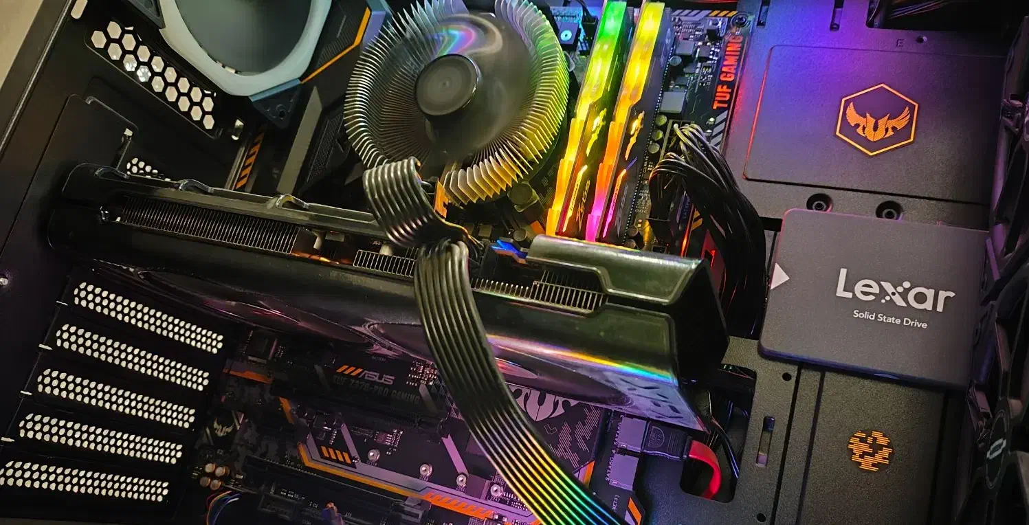 کارت گرافیک xfx Rx 5600xt در حد|قطعات و لوازم جانبی رایانه|اردکان, |دیوار