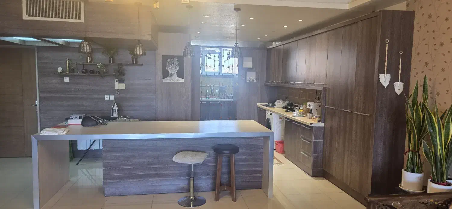 آپارتمان سه خواب ۱۷۶ متری|فروش آپارتمان|اصفهان, پوریای ولی|دیوار