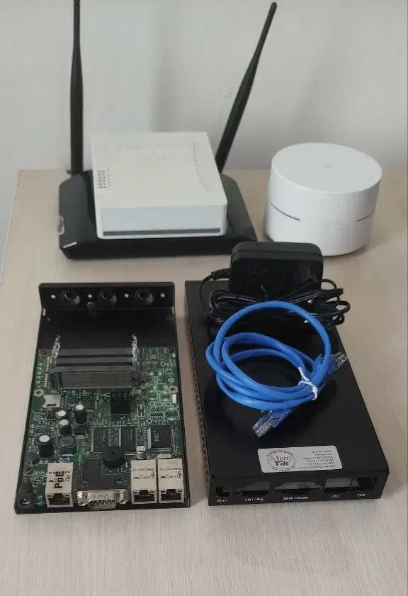 MikroTik RB433AH (لایسنس Level 5)|مودم و تجهیزات شبکه|پردیس, فاز ۸|دیوار