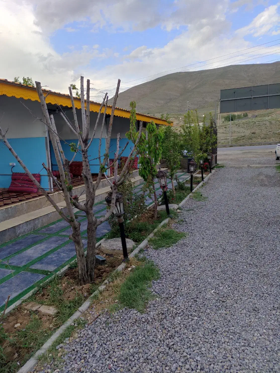 اجاره  باغچه رستوران جاده دماوند|اجارهٔ مغازه و غرفه|رودهن, |دیوار