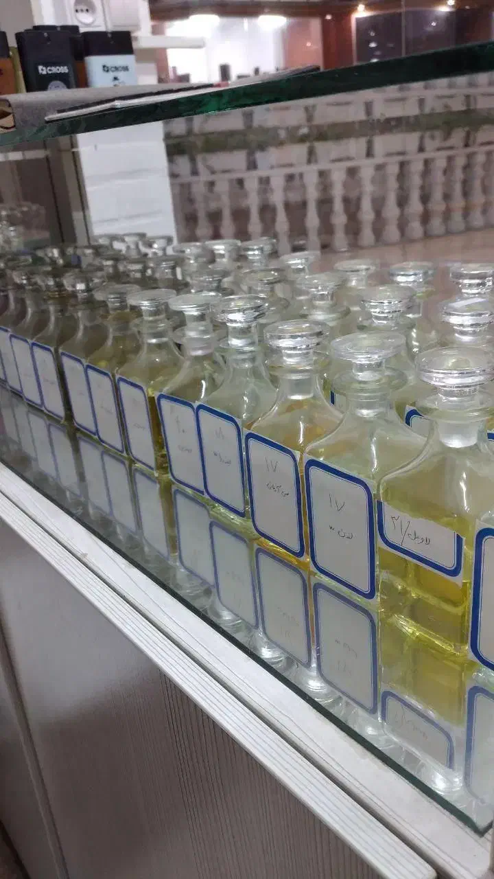 لوازم مغازه عطر فروشی(عمده )|آرایشی، بهداشتی، درمانی|علیآباد کتول, |دیوار