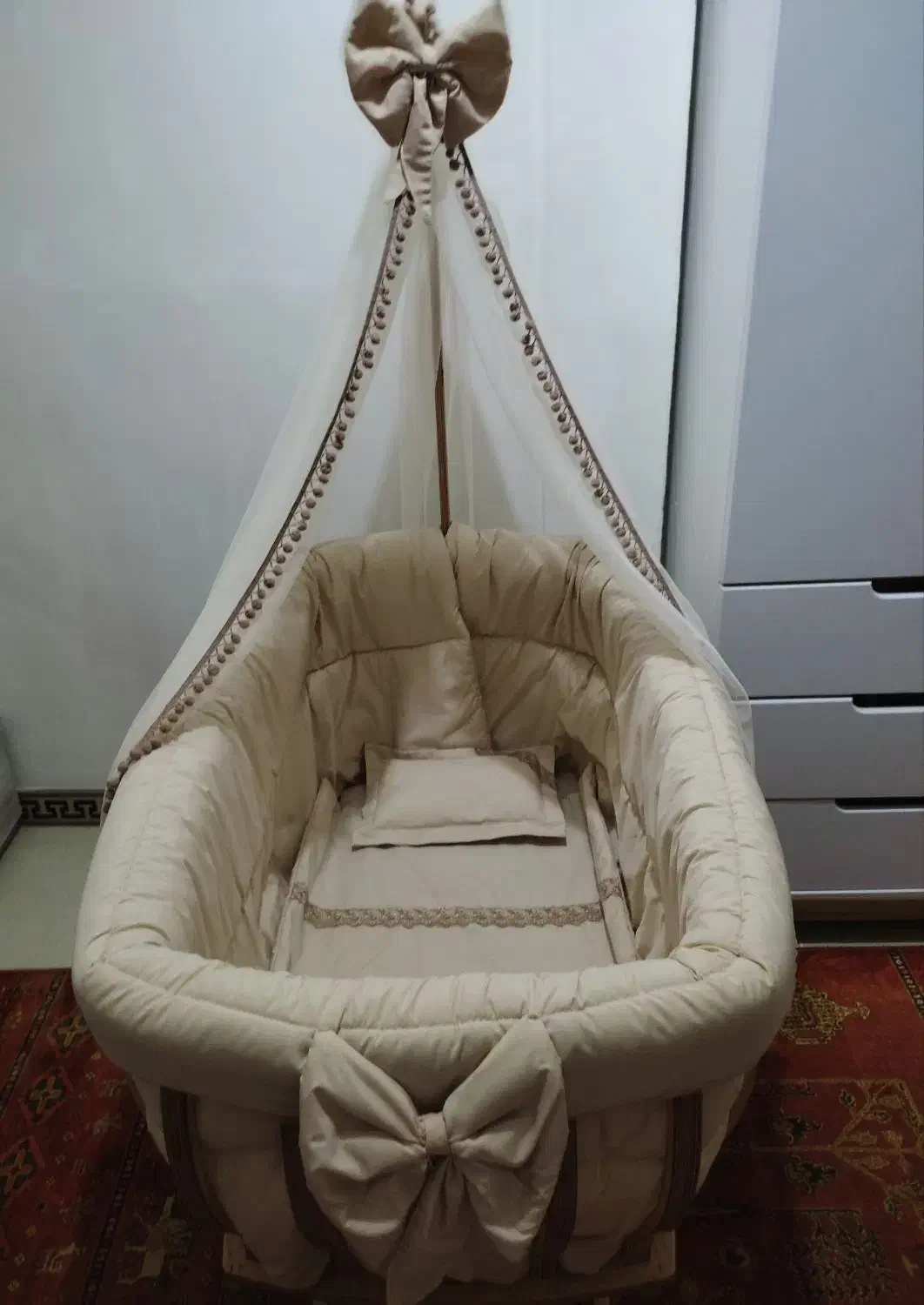 تخت گهواره ای نوزاد|تخت و سرویس خواب|ملارد, |دیوار