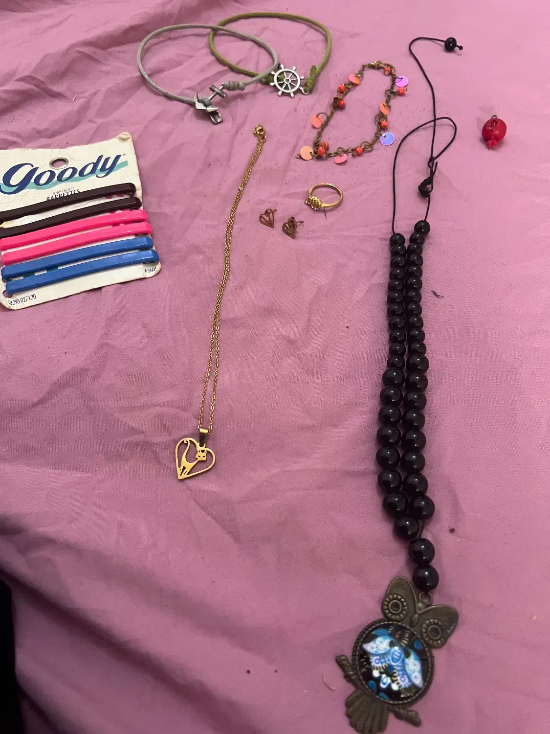 بدلیجات|بدلیجات|کیش, |دیوار