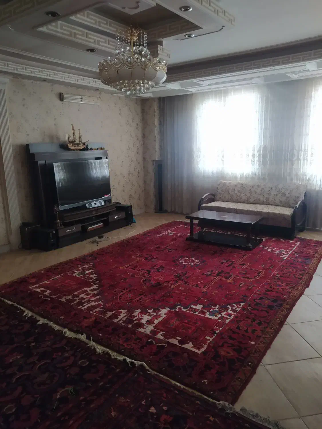 اجاره سوییت با پارکینگ|اجارهٔ کوتاه‌مدت آپارتمان و سوئیت|قزوین, |دیوار
