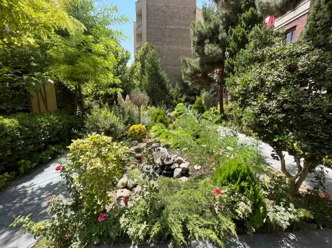 ۷۰ متر ۱ خواب برج باغ کلاسیک رویال با استخر