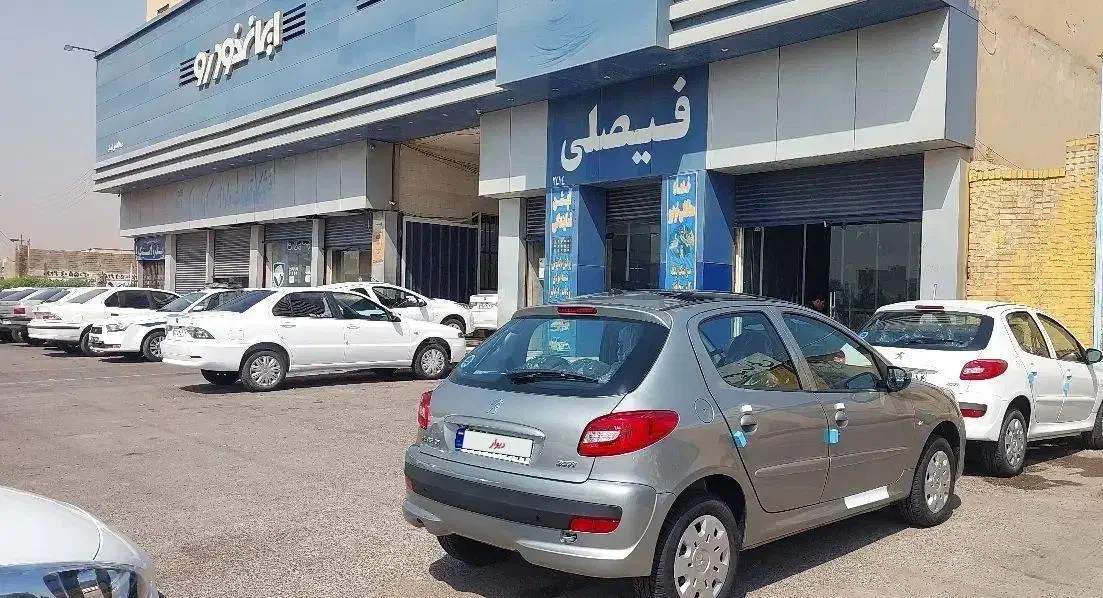 ۲۰۷ سقف شیشه با موتور tu5 پلاس|خودرو سواری و وانت|اهواز, آریاشهر|دیوار