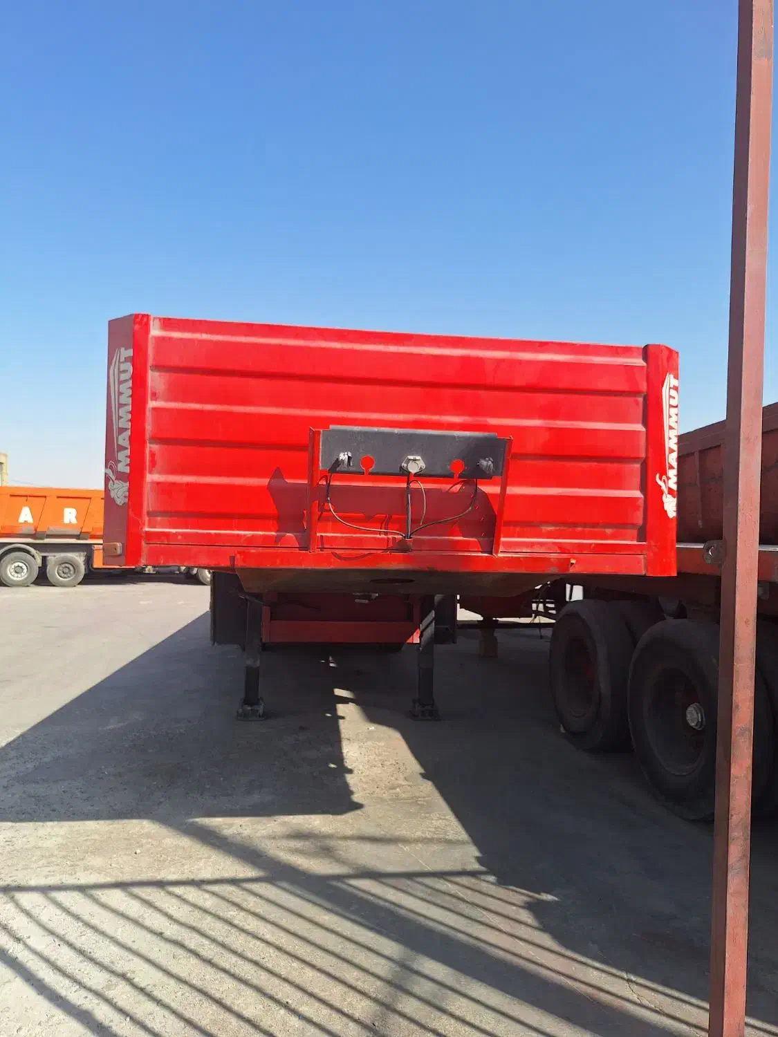 کف ۳ محور همدانی در حد صفر|خودرو سنگین|یزد, |دیوار