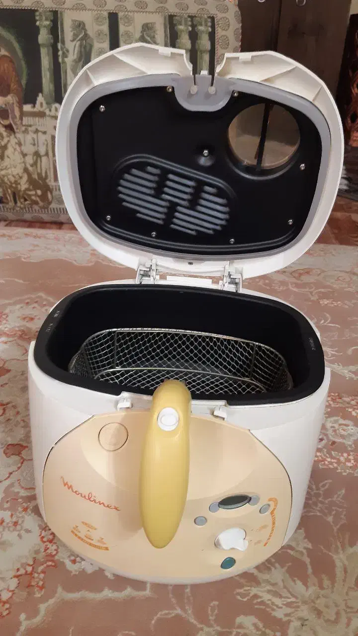 یک دستگاه سرخ کن سالم باروغن|سایر لوازم برقی|پاکدشت, پاکدشت (مامازند)|دیوار