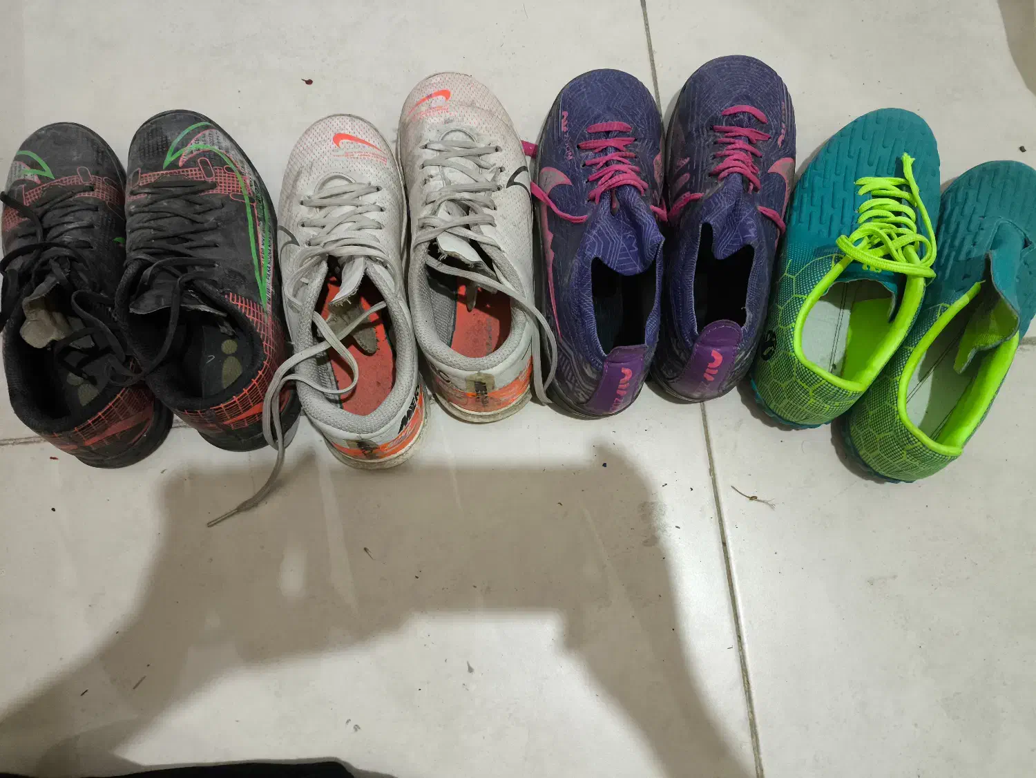 کفش فوتبال وچمن|کیف، کفش، کمربند|کرمانشاه, |دیوار