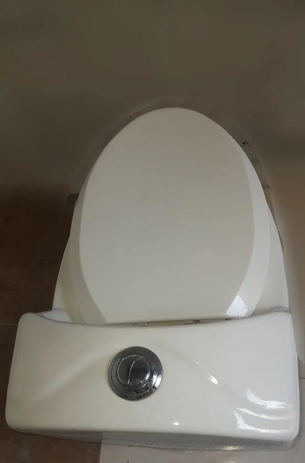 کاسه توالت فرنگی در حد نو|لوازم سرویس بهداشتی|رویان, |دیوار