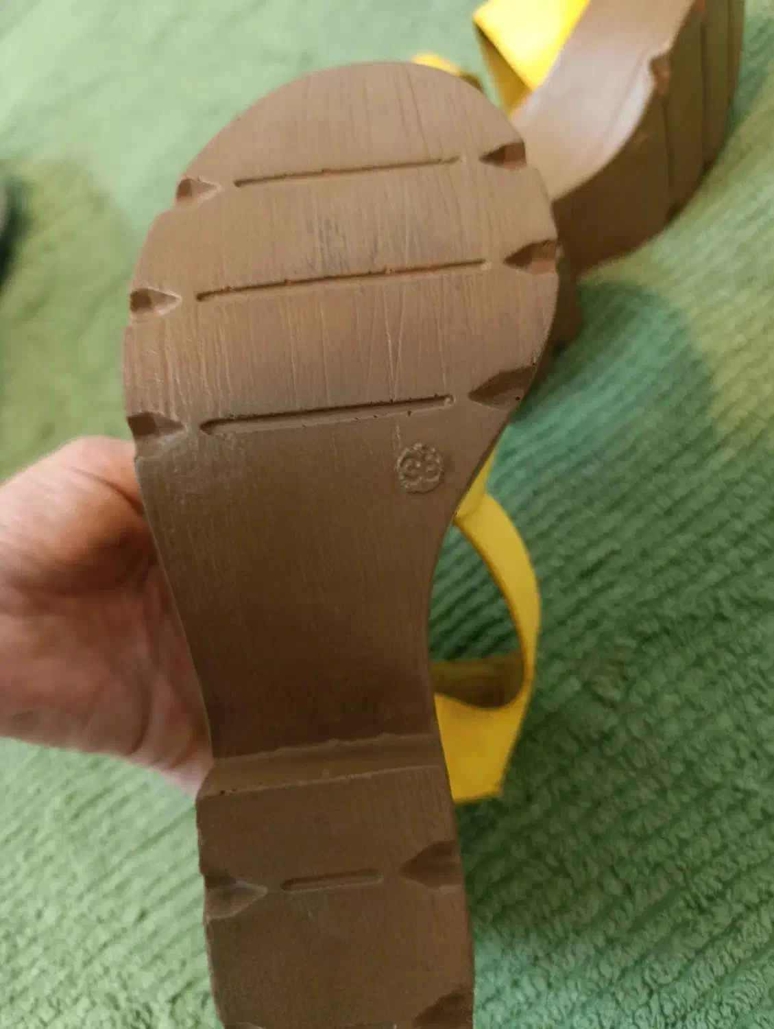 کفش|کیف، کفش، کمربند|مشهد, اقبال|دیوار