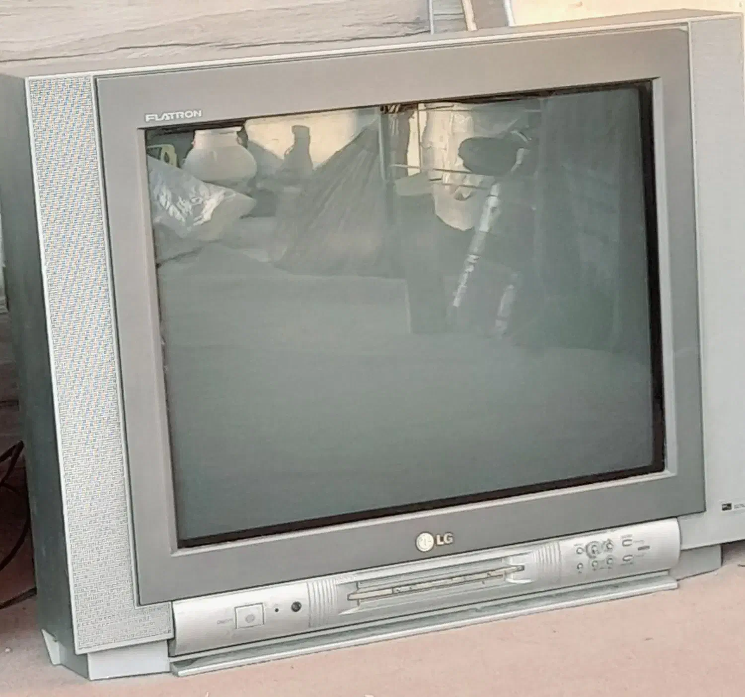 تلویزیون الجی ۲۱ اینچ|تلویزیون و پروژکتور|گرگان, |دیوار