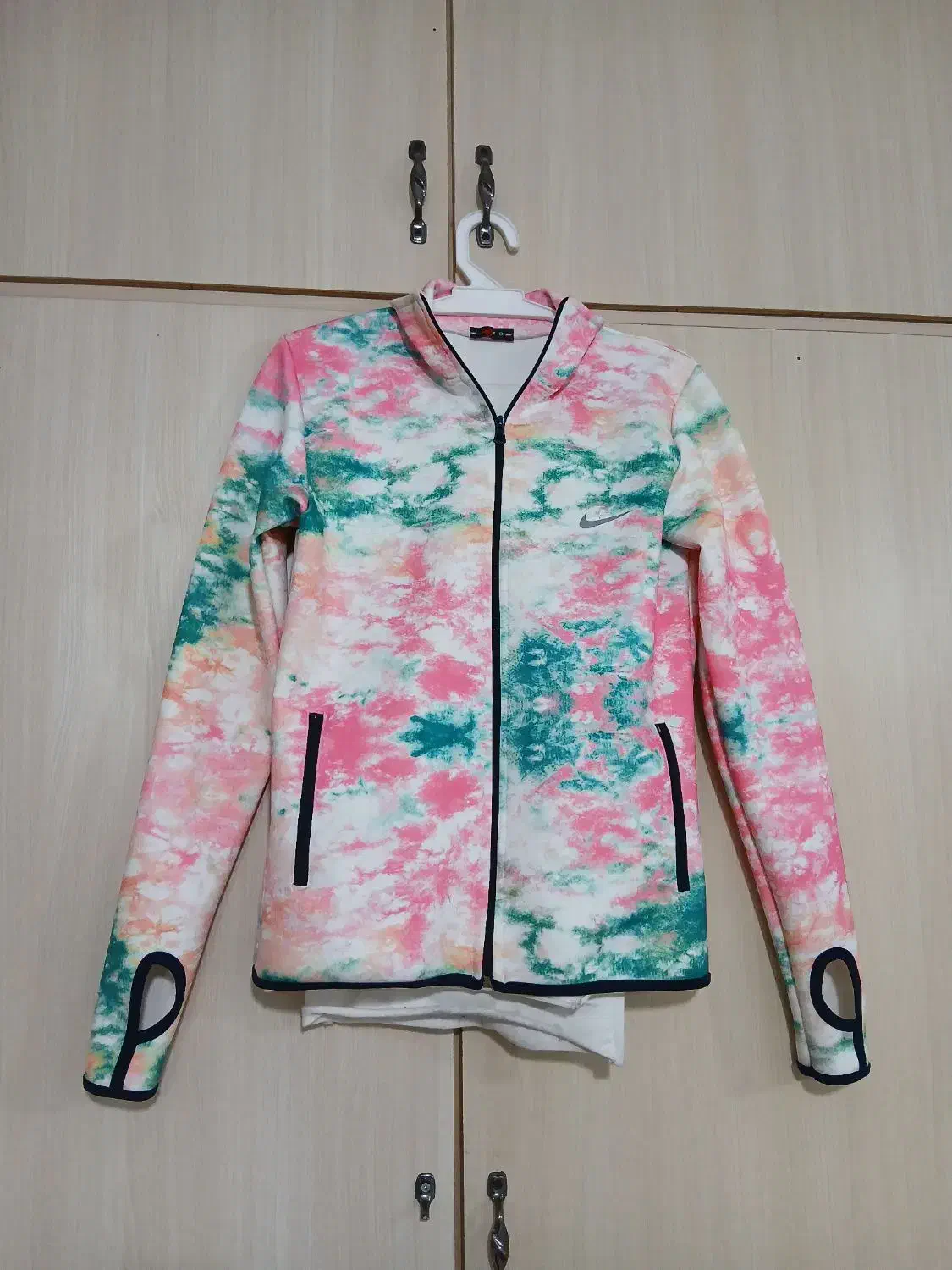 پالتو و مانتو|لباس|اراک, |دیوار