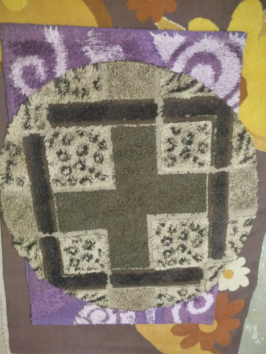 پادری|پادری|قم, چهل درخت|دیوار