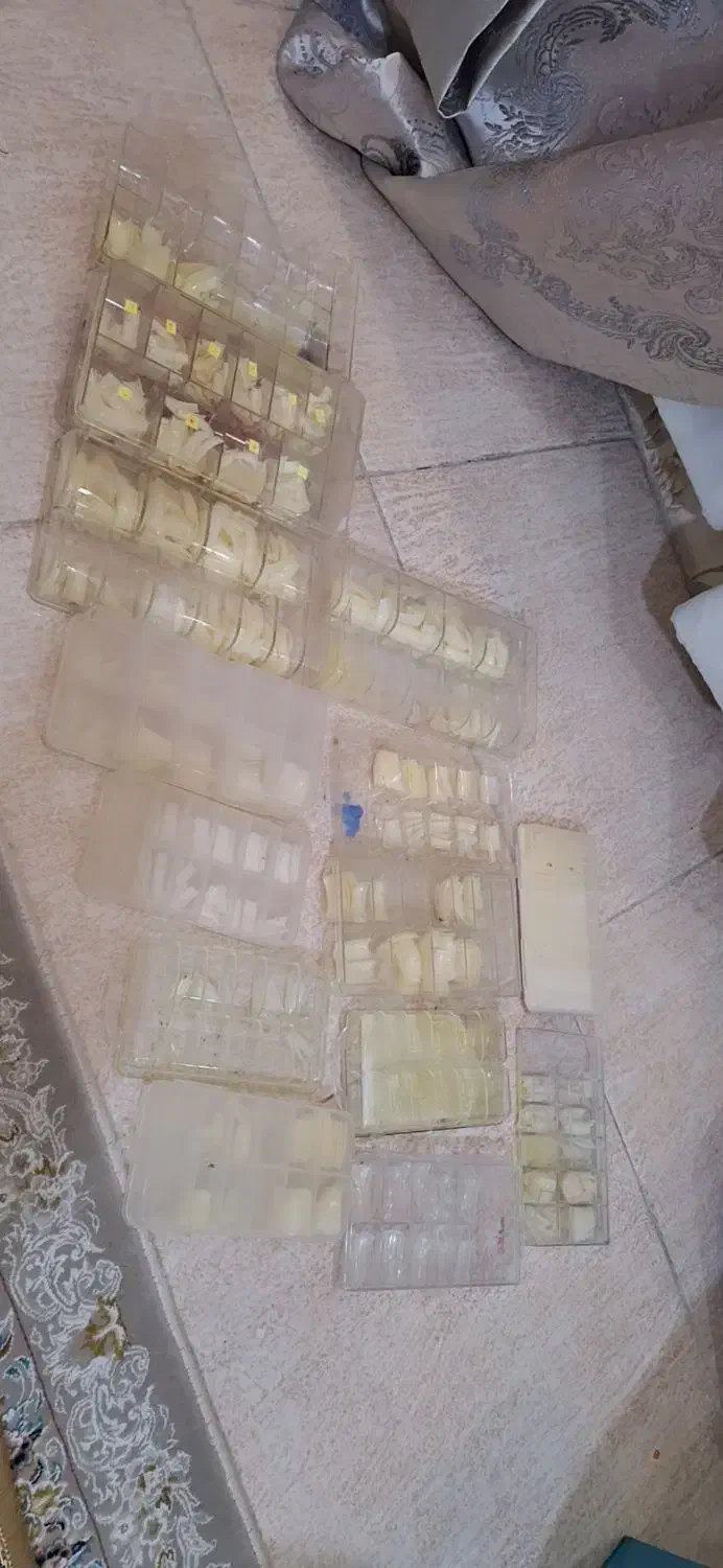 وسایل کاشتناخن|آرایشی، بهداشتی، درمانی|کرمانشاه, |دیوار