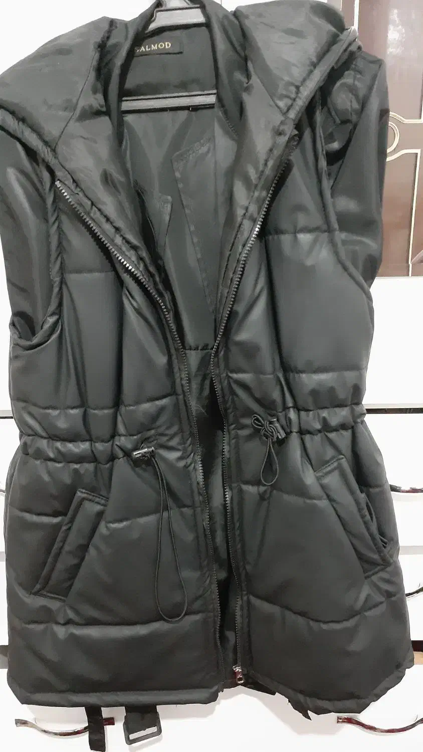 پافر|لباس|دره شهر, |دیوار