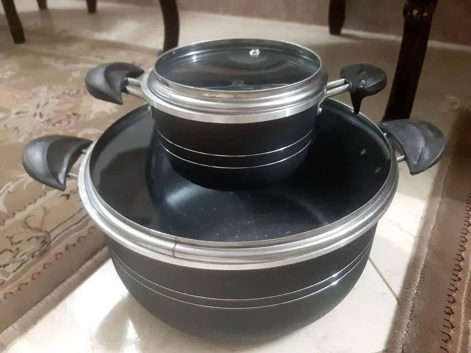 قابلمه|ظروف پخت‌وپز|قم, قلعه عموحسین|دیوار