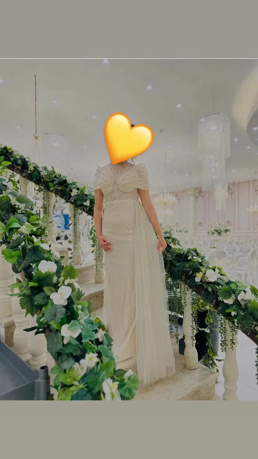 لباس مجلسی|لباس|رشت, پل تالشان|دیوار