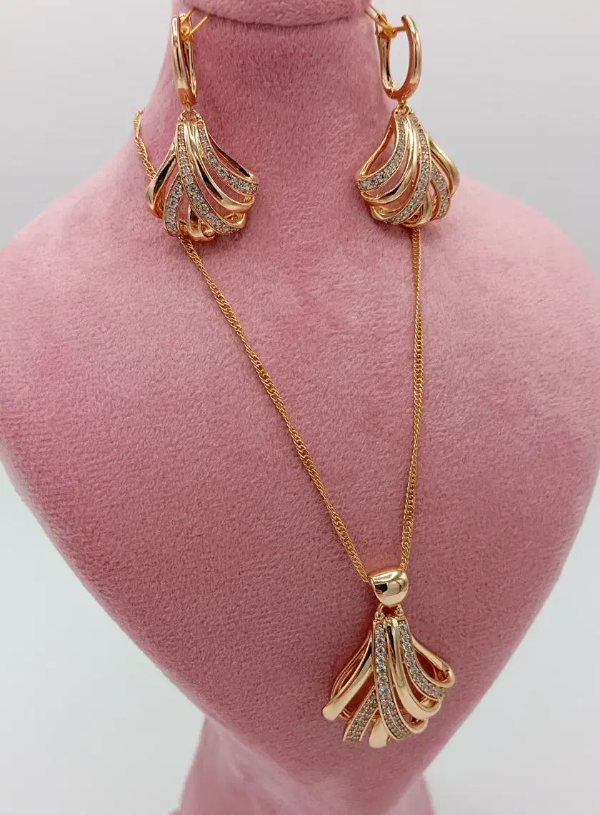 نیم ست ، بدلیجات|بدلیجات|تبریز, |دیوار