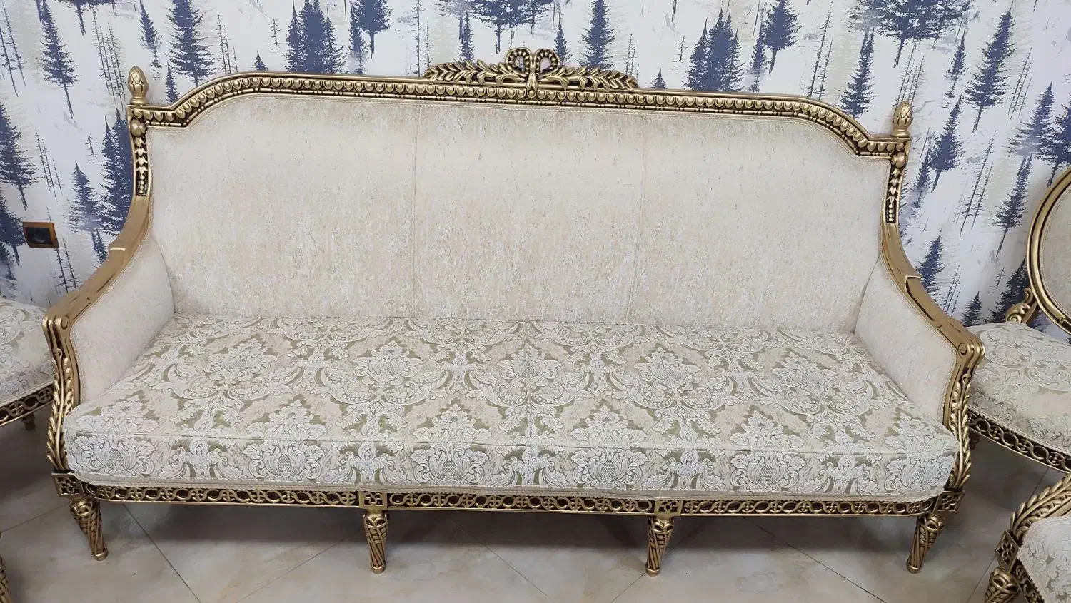 مبل سلطنتی مدل کاجی|مبلمان خانگی و میز عسلی|قم, شاه ابراهیم|دیوار