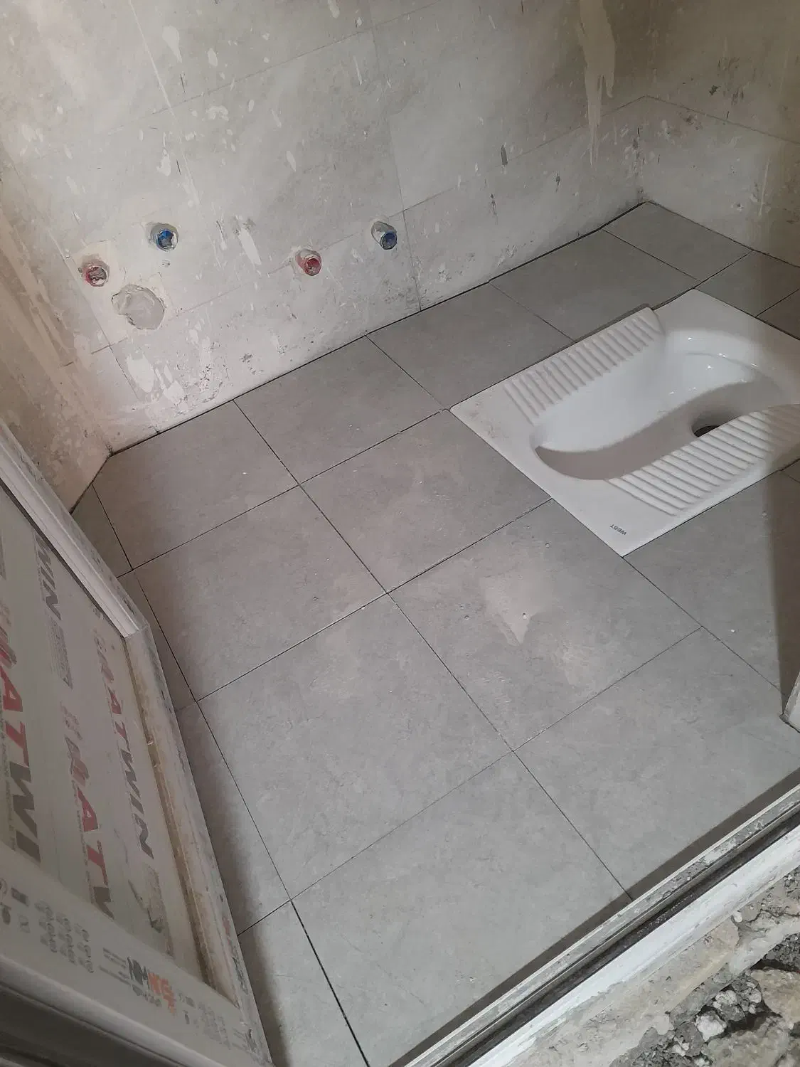 کاشی کاری و تعمیرات|خدمات پیشه و مهارت|سنندج, |دیوار