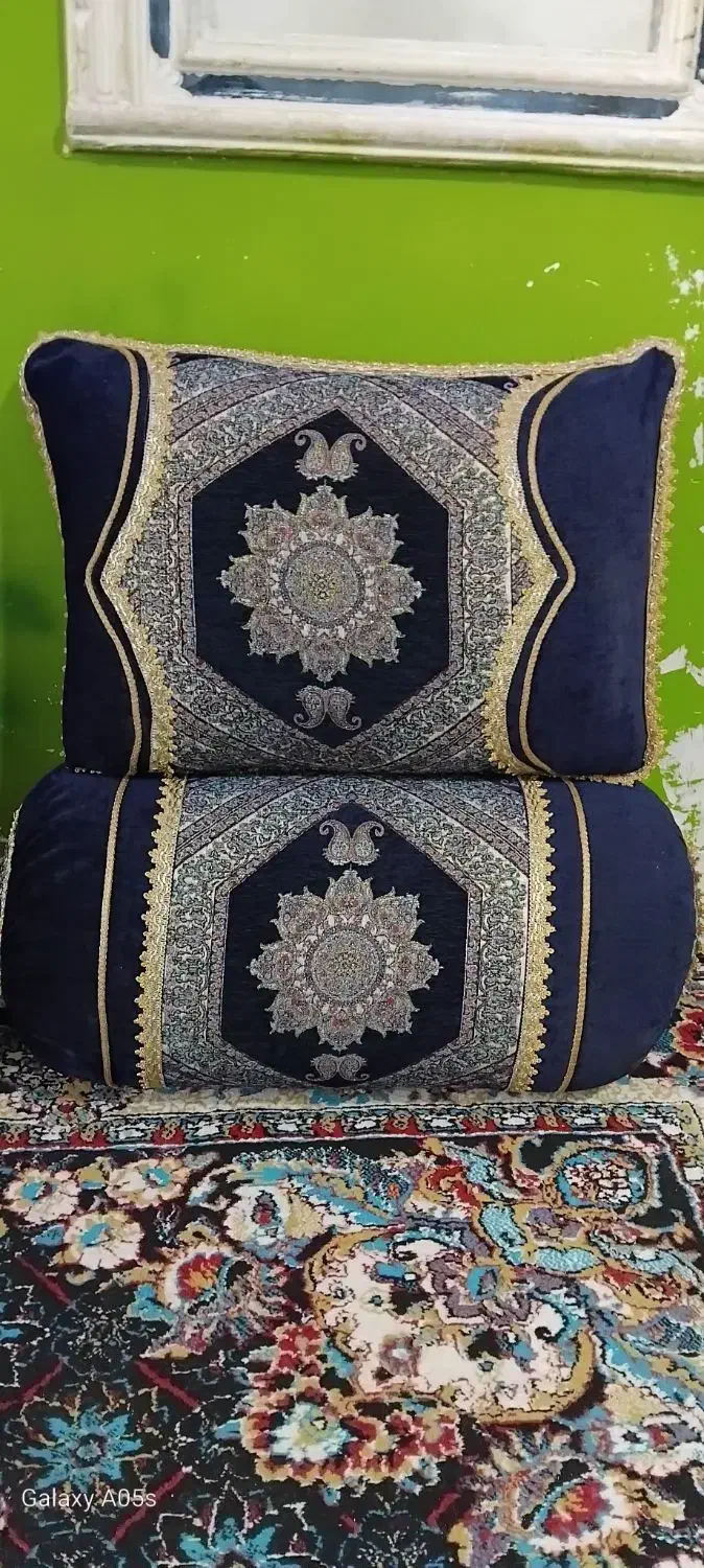 ری بالشتی|پشتی|دهدشت, |دیوار