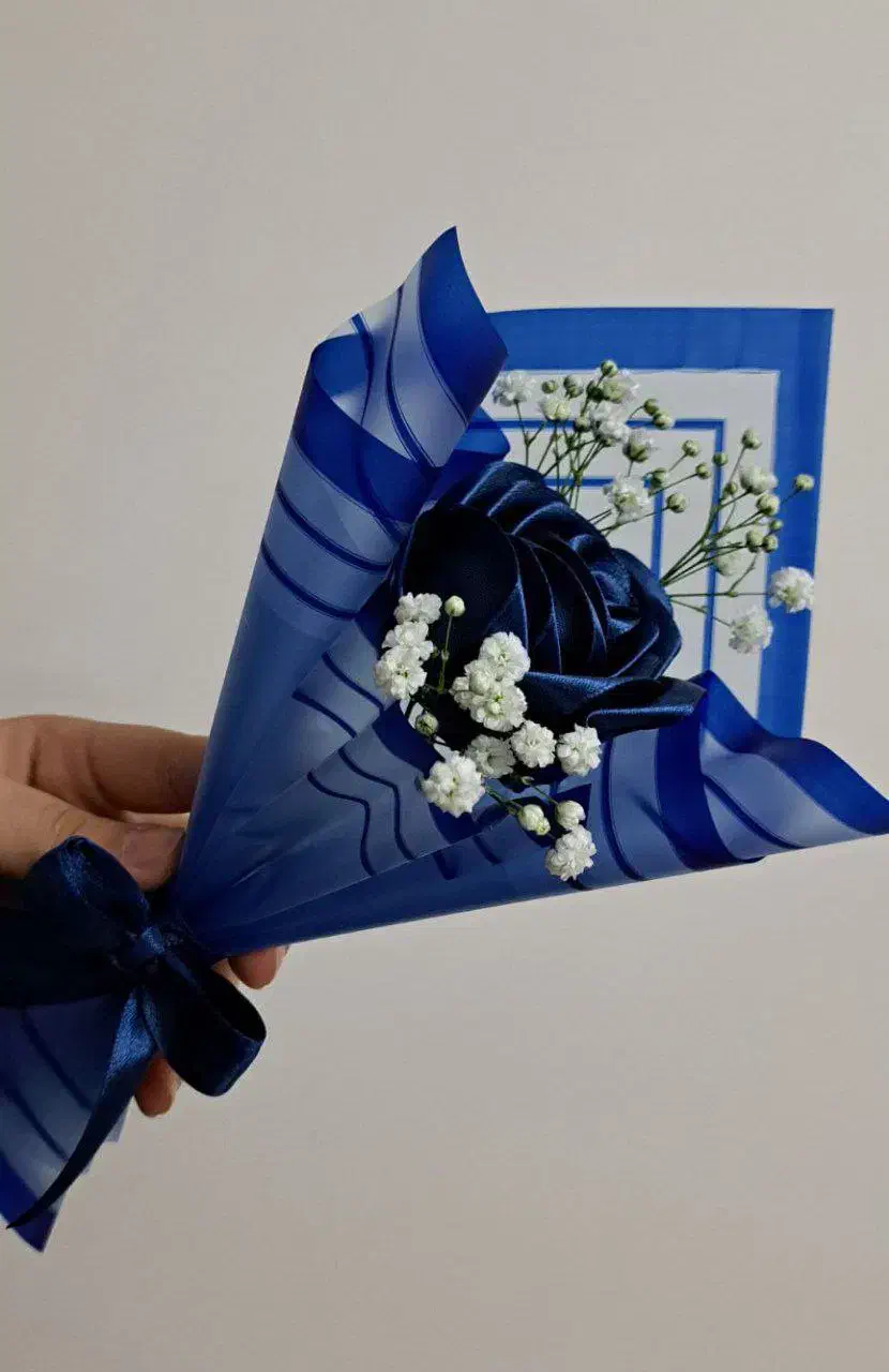 دسته گل ربانی|گل مصنوعی|قم, قلعه کامکار|دیوار