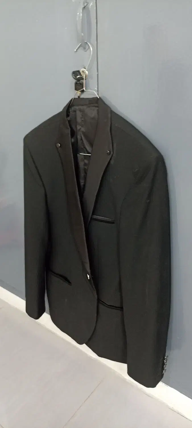 سه عدد کت مردانه جوان پسند شیک در حد آک ونو xl|لباس|نیشابور, میدان حافظ|دیوار