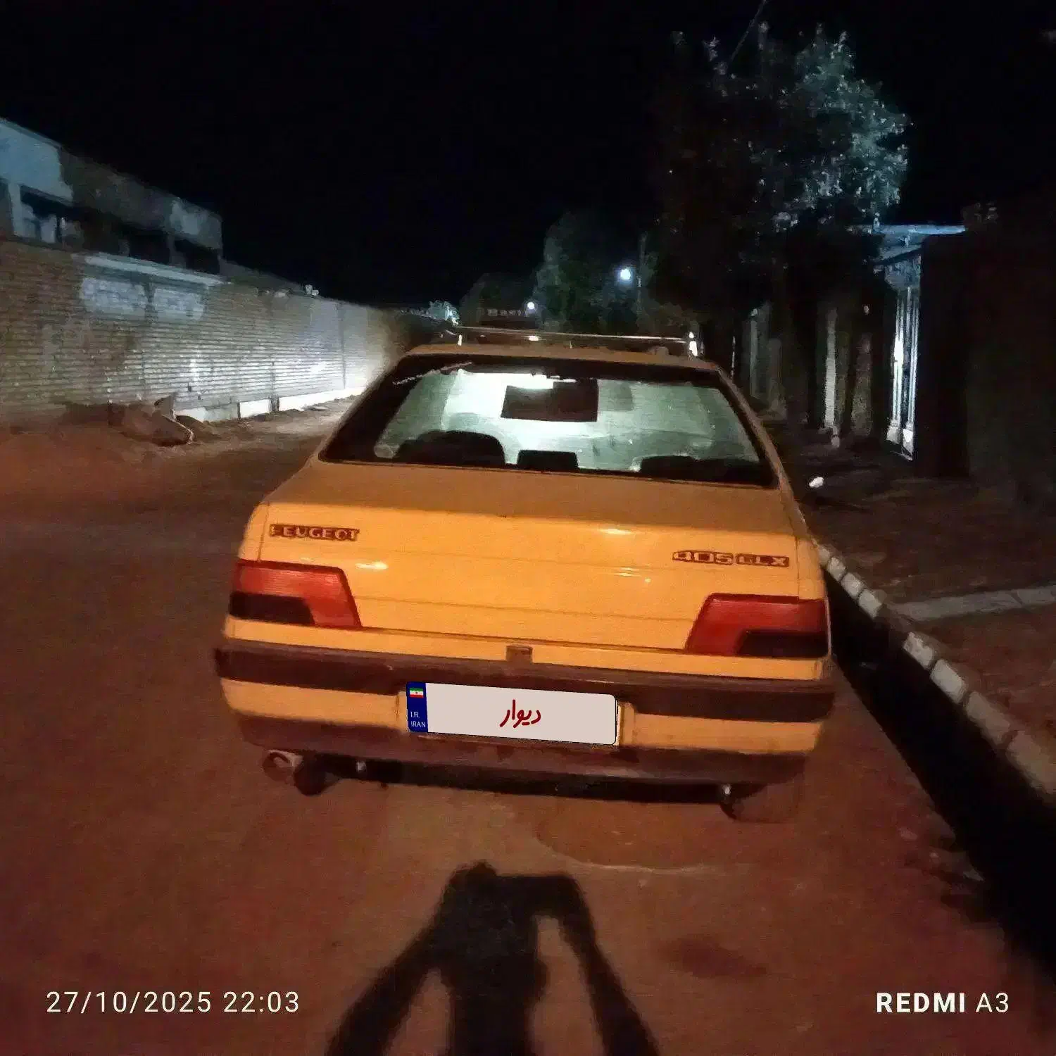 تاکسی فروشی درون شهری با درآمد 700هزار با بیمه|خودرو سواری و وانت|کوهدشت, |دیوار