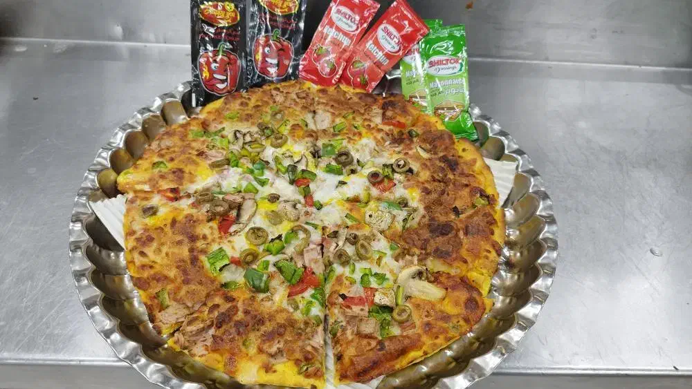 پیتزاپز حرفه ای و کارگر ساده جهت همکاری در رستوران|استخدام خدمات فروشگاه و رستوران|تهران, راه آهن|دیوار