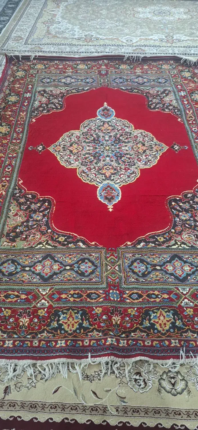 فرش خیلی تمیز هر کدام ۲۷۰۰|فرش|اندیمشک, |دیوار