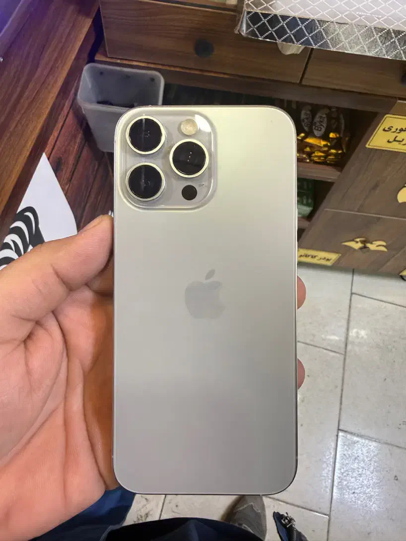 آیفن ۱۶ پرومکس zaa|موبایل|رباط‌کریم, رباط‌کریم|دیوار