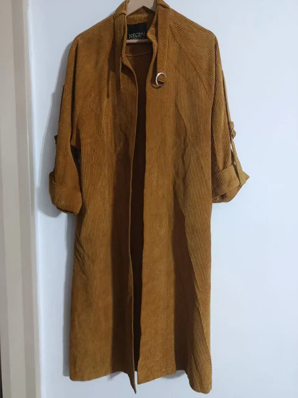 پالتو. بارانی. شال|لباس|قروه, |دیوار