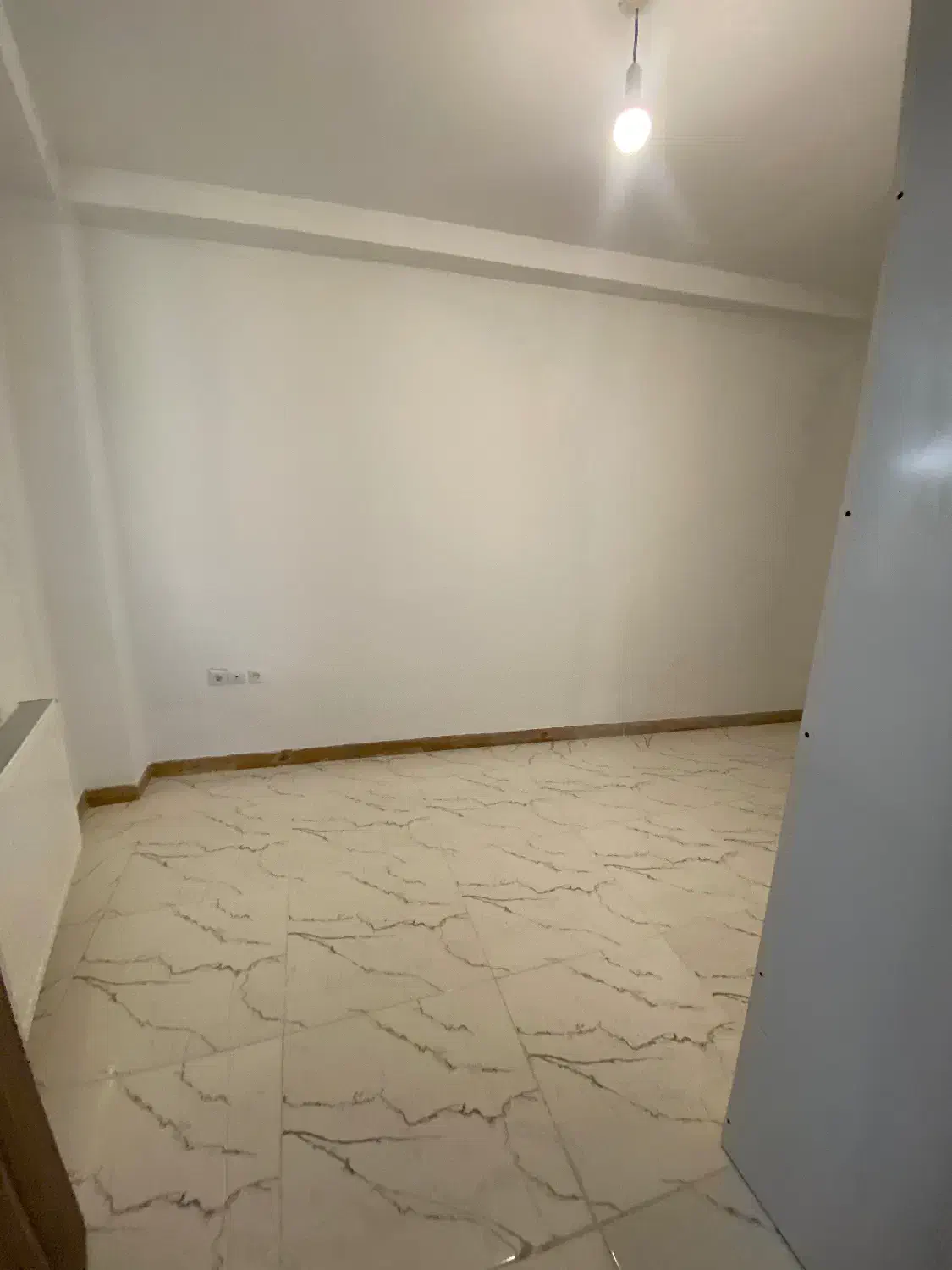 مستقل هم‌کف|اجارهٔ خانه و ویلا|لاهیجان, کوی استادان|دیوار