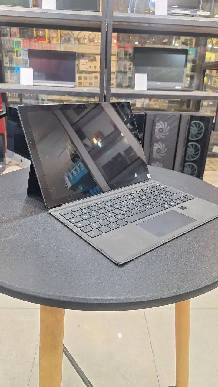 سورفیس تمیز درحدنو|رایانه همراه|مشهد, وکیل‌آباد|دیوار