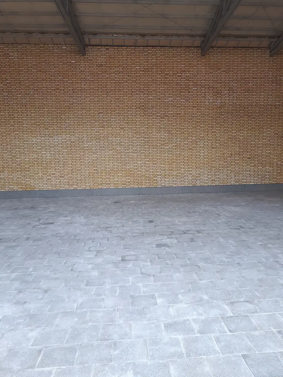 سالن ۳۵۰ مترآرپادرسی|اجارهٔ دفتر صنعتی، کشاورزی، تجاری|تبریز, |دیوار