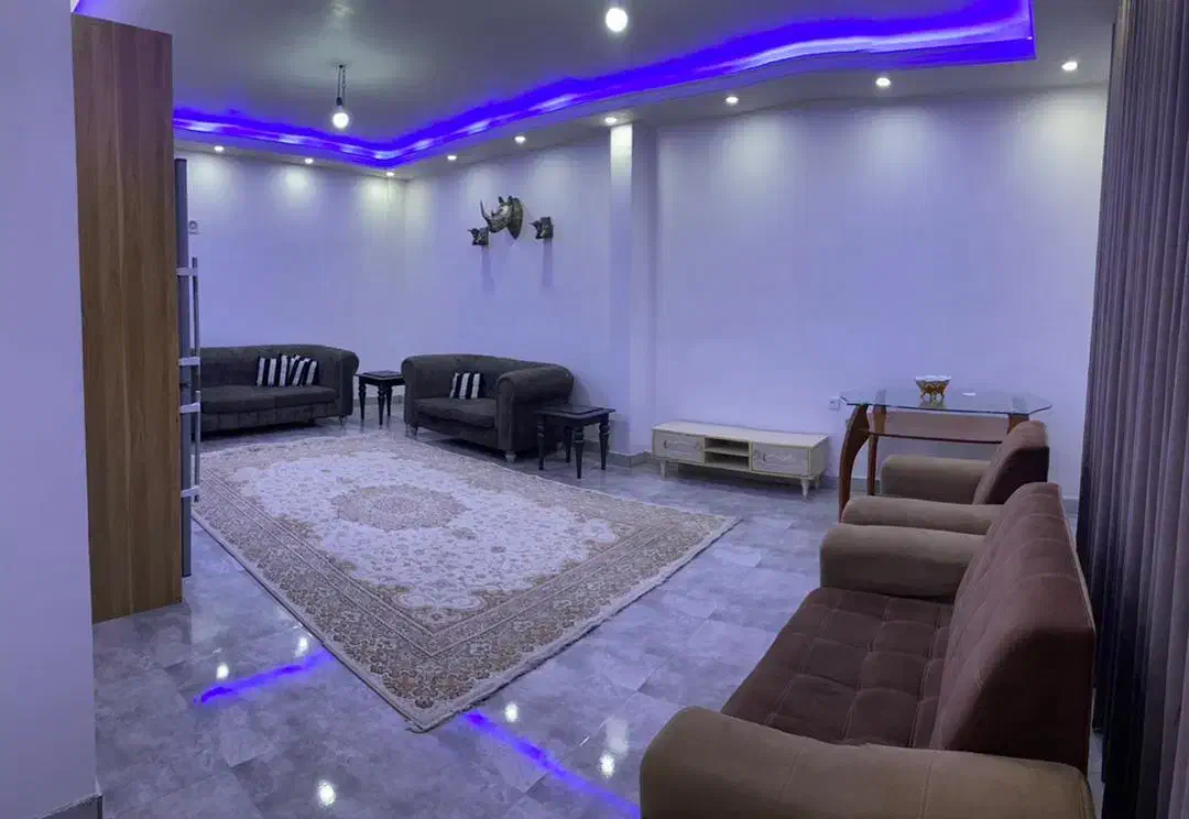 اجاره باغ ویلا تمیزونوساز شهریار جکوزی آب گرم|اجارهٔ کوتاه‌مدت ویلا و باغ|فردیس, قریشی|دیوار