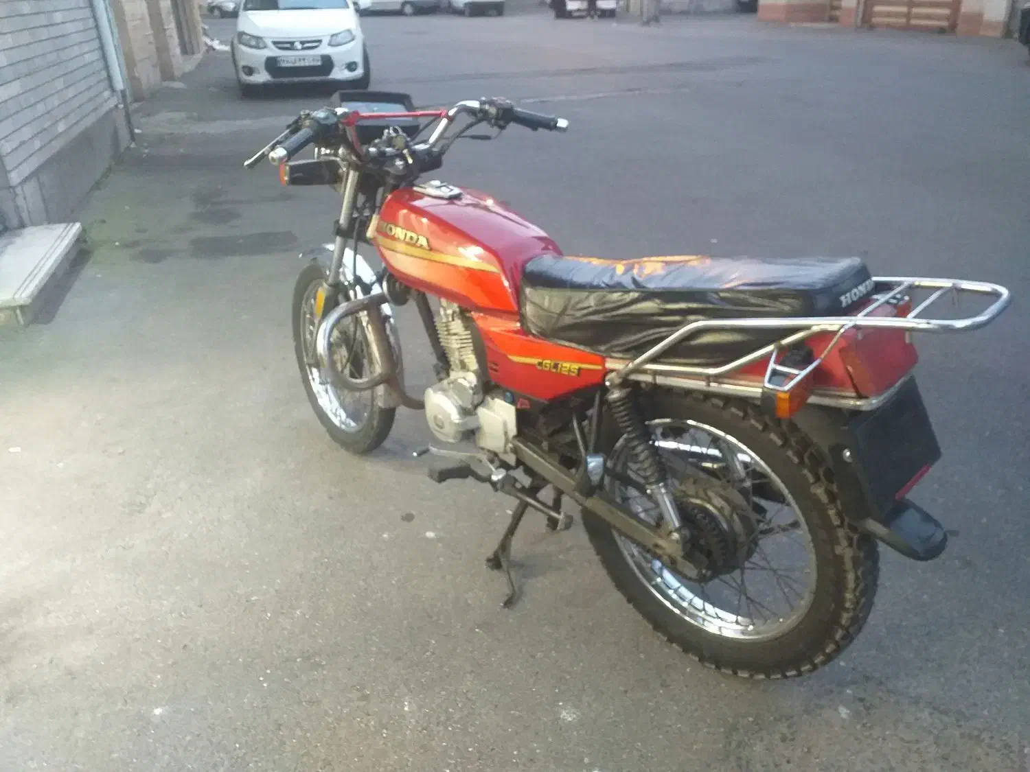 هوندا ۱۲۵ سی جی ال اصل ژاپن|موتورسیکلت|رشت, کوی طالقانی|دیوار