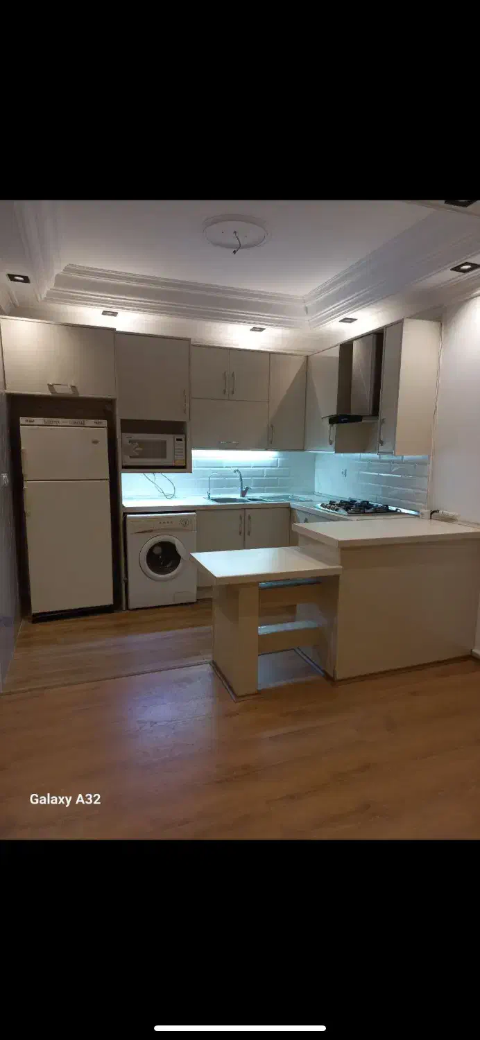 اجاره آپارتمان در خانه ویلایی|اجارهٔ آپارتمان|تهران, ایوانک|دیوار