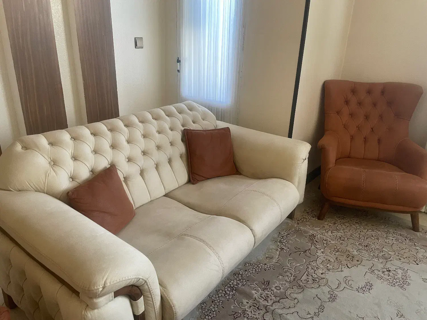 مبل|مبلمان خانگی و میز عسلی|شاهین‌شهر, نظامی|دیوار