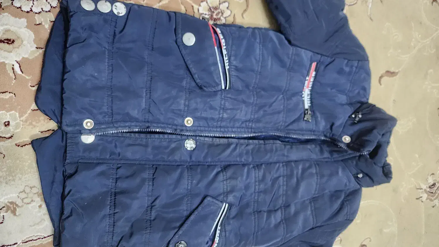 تعدادی لباس پسرانه در حد نو|کفش و لباس بچه|شیراز, شهرک والفجر|دیوار