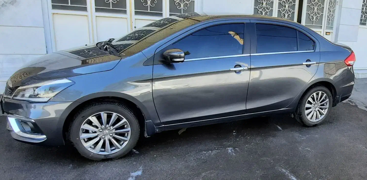 سوزوکی سیاز صفر، فروشی فوری|خودرو سواری و وانت|شیراز, فرگاز|دیوار