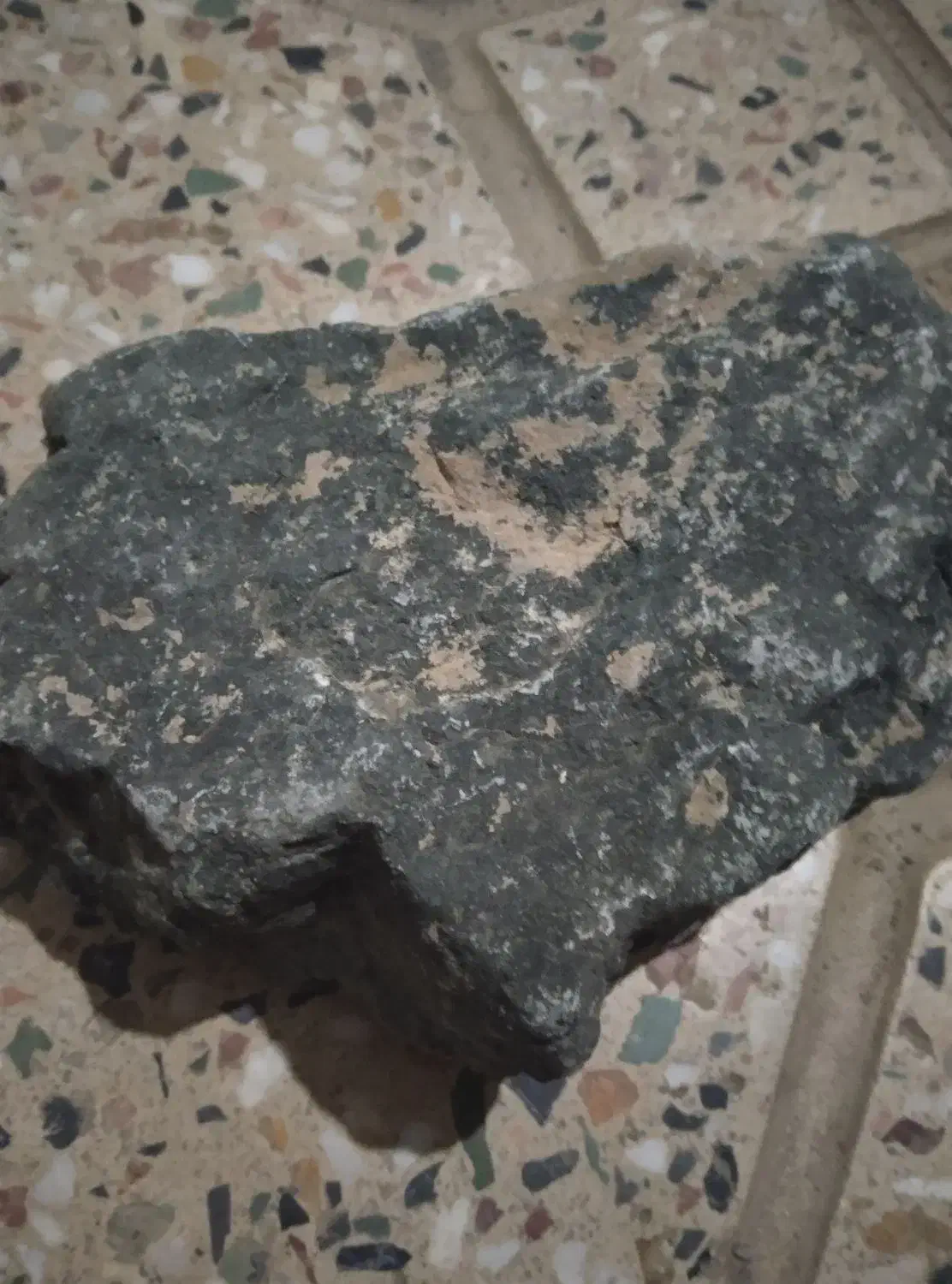 سنگ شهاب|عمده‌فروشی|گلپایگان, |دیوار