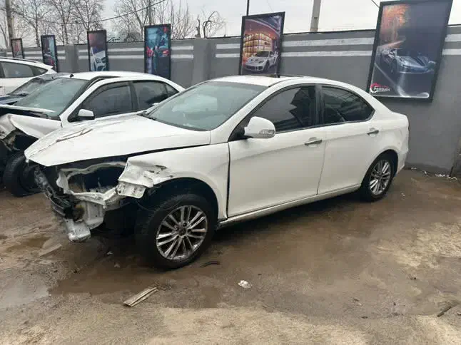 جک جی ۵ تصادفی|خودرو سواری و وانت|اهر, |دیوار