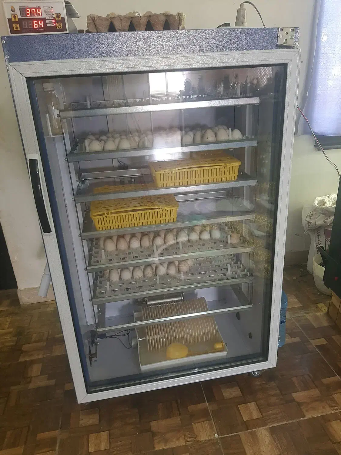 دستگاه ۵۸۸ تایی جوجه کشی دماوند|فروشگاه و مغازه|رشت, گیل|دیوار