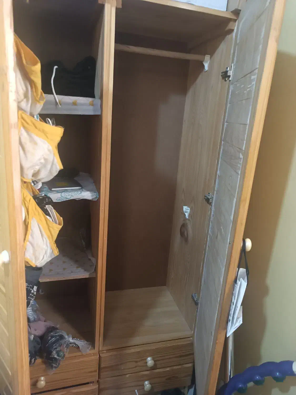 کمد کاملا سالم سالم سه تیکه جدا از هم|جاکفشی، کمد، دراور|تهران, حافظیه|دیوار